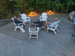 Terrace/patio - Peaceful 6-bedroom house in charming Harbor Springs (Harbor Springs)