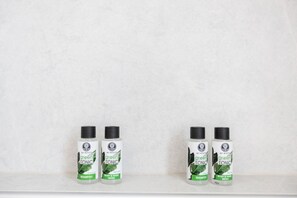 Bathroom amenities -  360view - Penthouse apartment - large terrace - 5min from center (Chios)