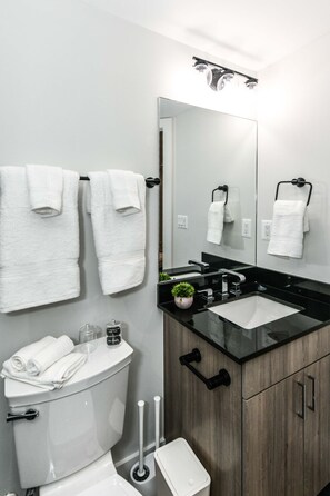 Bathroom - Brand New Modern 2BR | Stylish, Comfortable & Fully Equipped (Washington)