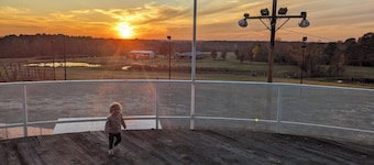 Water tank conversion. Spacious 4-bed 2-bath in enchanting Minden.