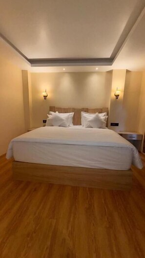 Phòng 2 giường đơn Deluxe, quang cảnh núi