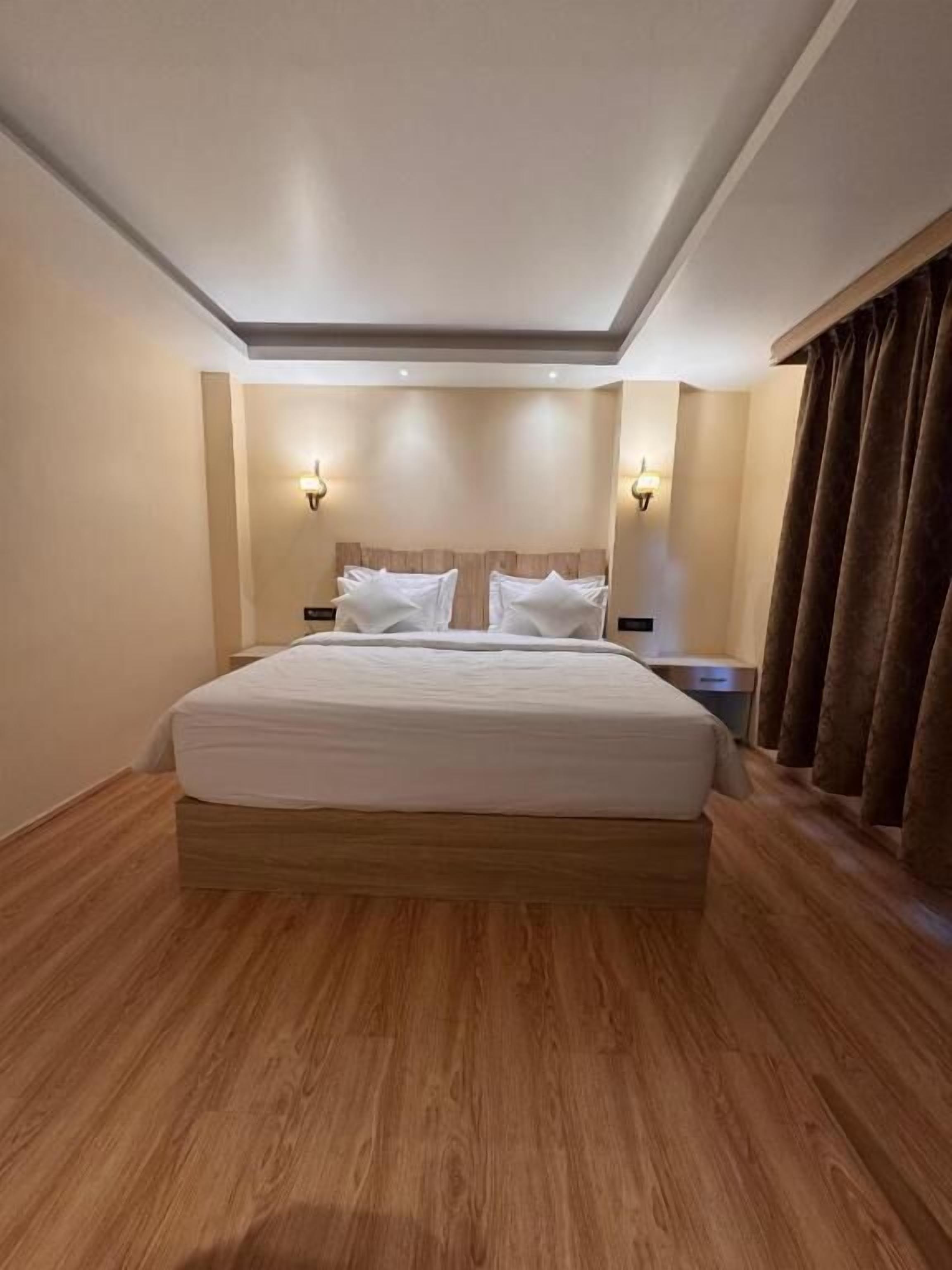 Phòng 2 giường đơn Deluxe, quang cảnh núi