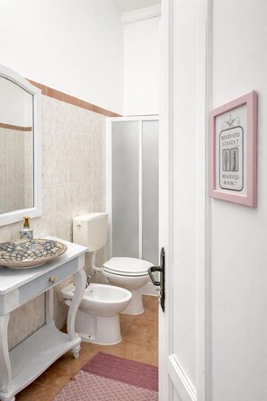 ห้องดับเบิล | ห้องน้ำ