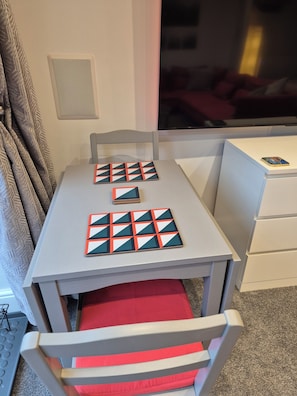 Dining - The Den @ Chartridge, Apartment in the beautiful South Shropshire countryside (Craven Arms)