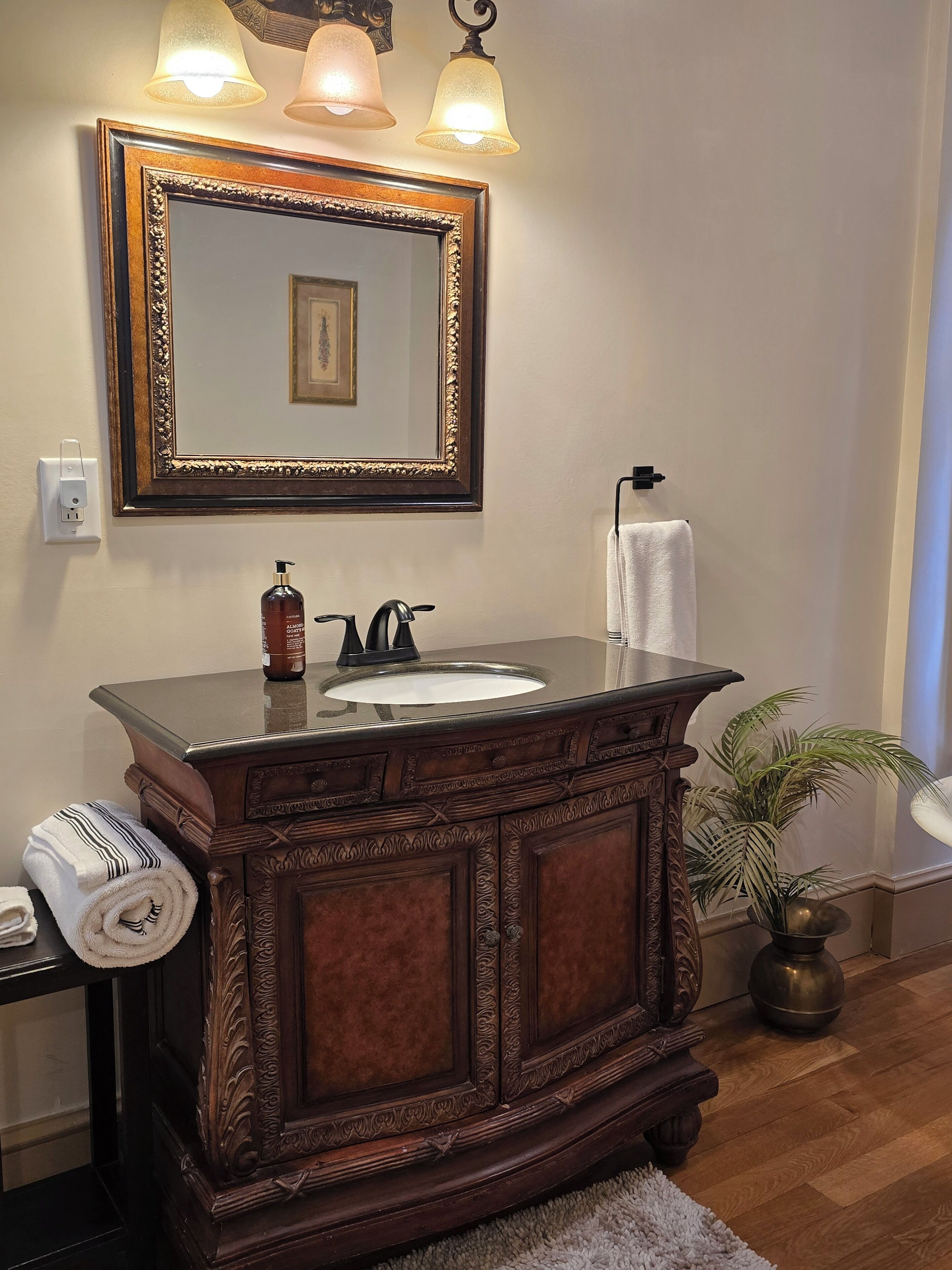 Double Room | Bathroom