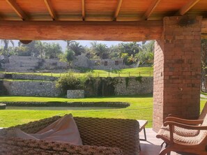 Room - w Spacious 5BR Retreat Pool BBQ Games (Santa Eulalia)