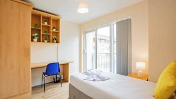 4 camere, ferro/asse da stiro, Wi-Fi, lenzuola