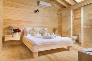 In-room safe, blackout curtains, free WiFi - MÜPTELA ALACATI (Cesme)