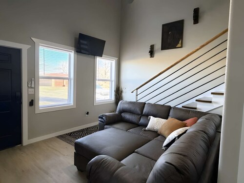 Brand New 3BR | Laundry| Quiet & Private