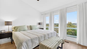House, 2 Bedrooms | 2 bedrooms, free WiFi
