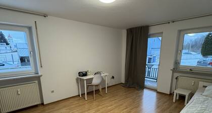 Beautiful 3 room apartment on the first floor with terrace and garden area