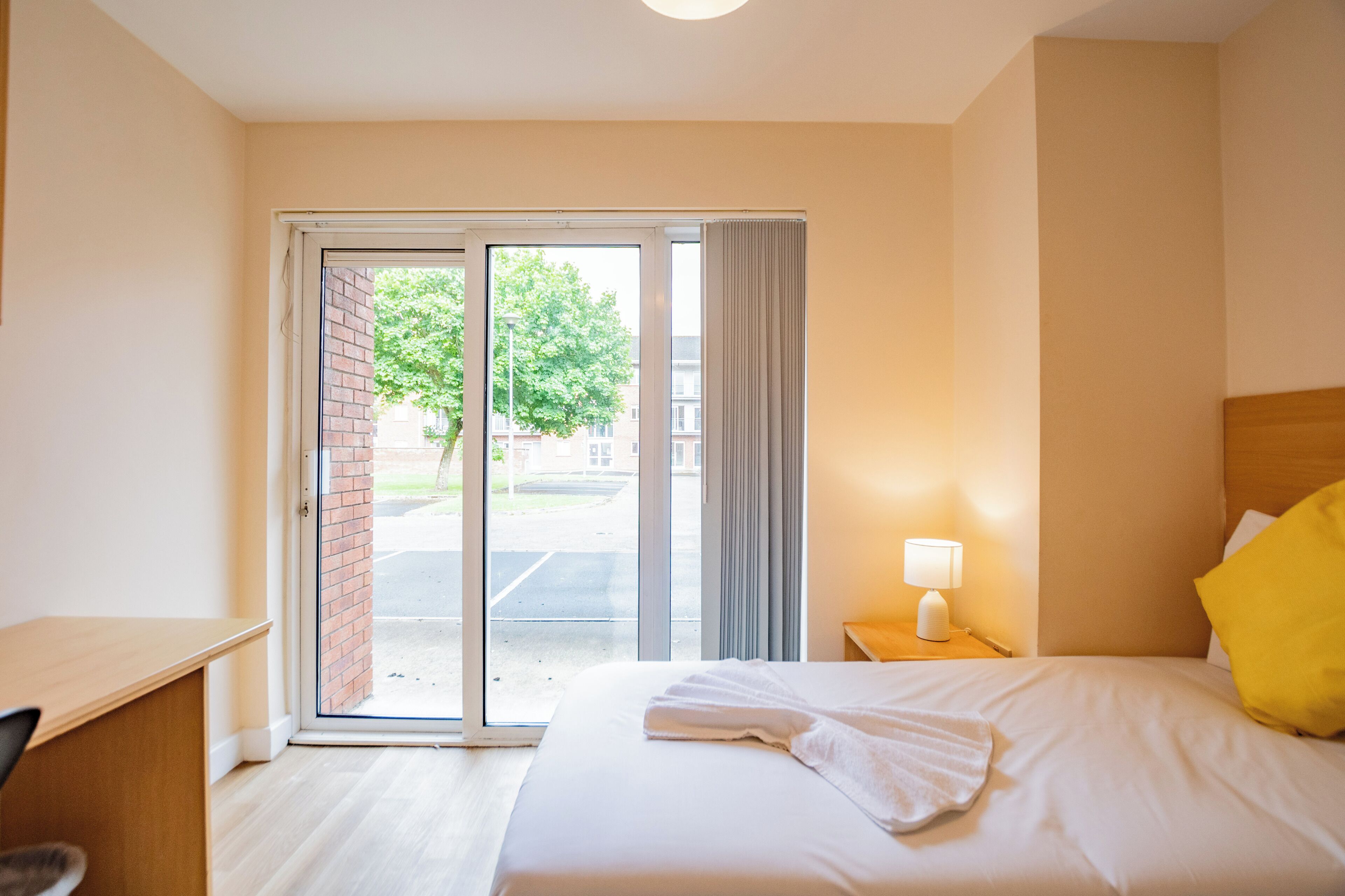 4 slaapkamers, een strijkplank/strijkijzer, wifi, beddengoed