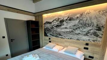 Căn hộ Deluxe, ban công, quang cảnh núi | Nệm cao su hoạt tính (memory foam)