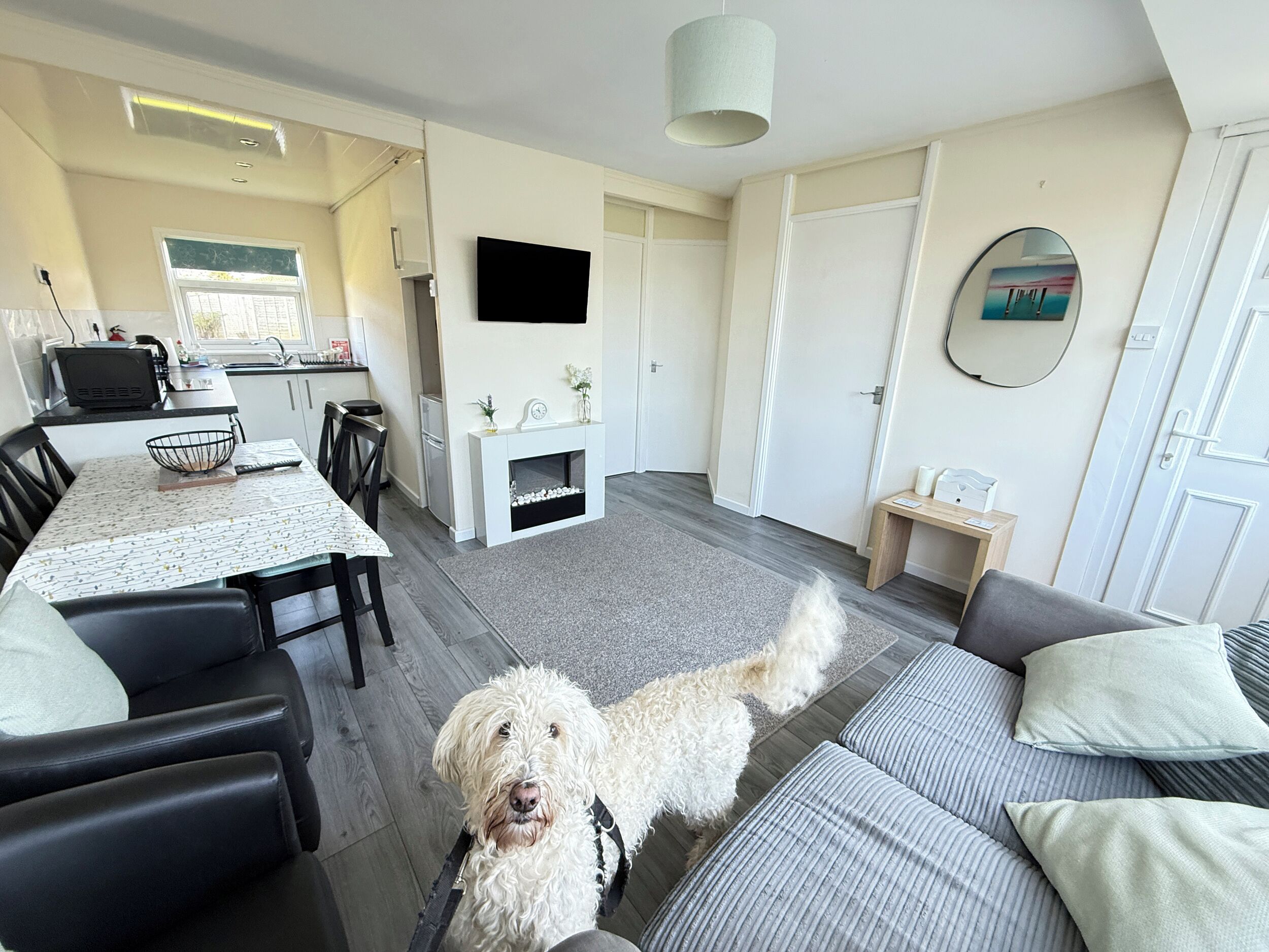 Chalet 62, Pet Friendly, With Pool In California, Norfolk - Winterton-on-Sea
