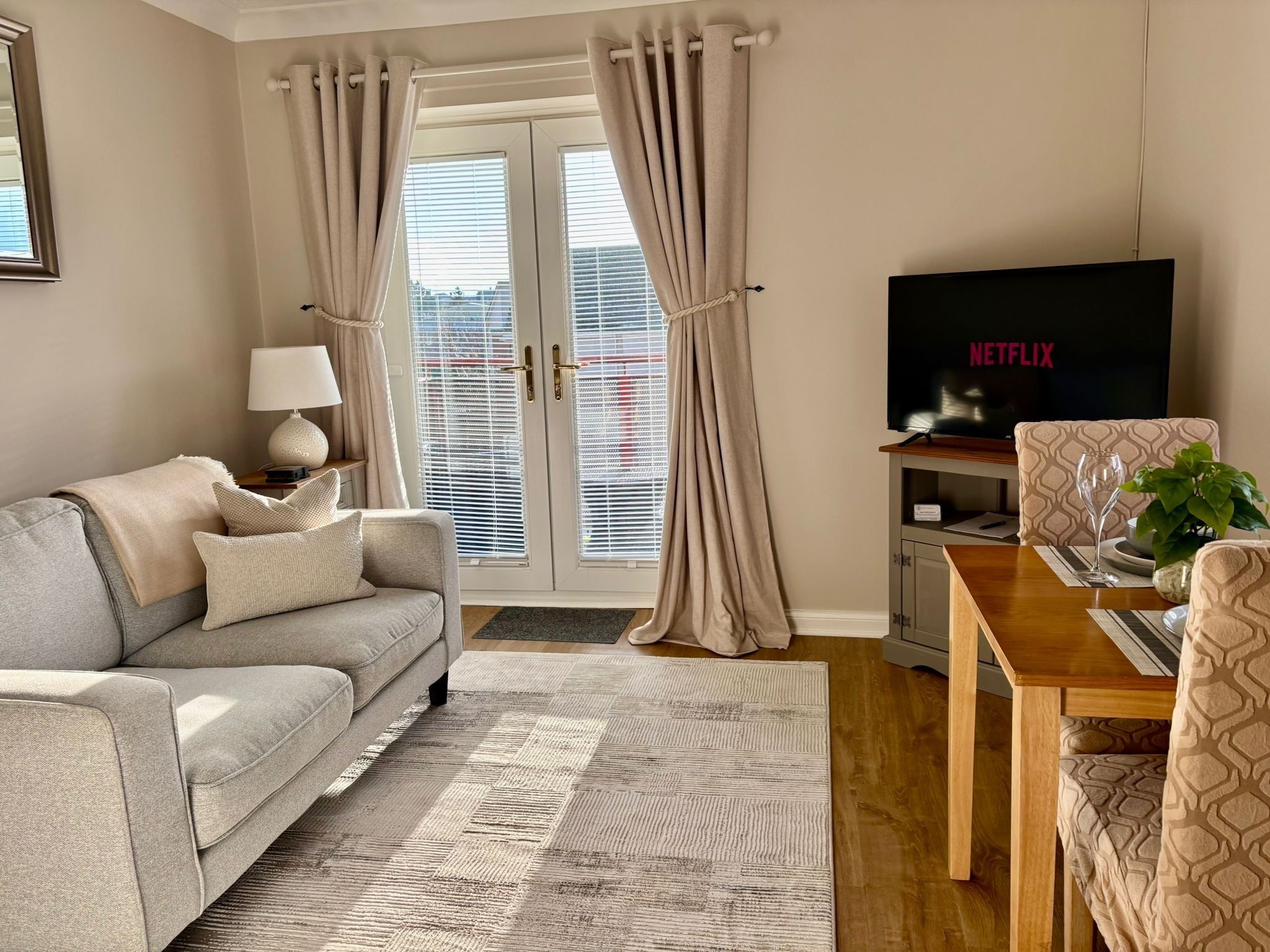 The Kingcraig - Coastal Apartment With Balcony . - Prestwick
