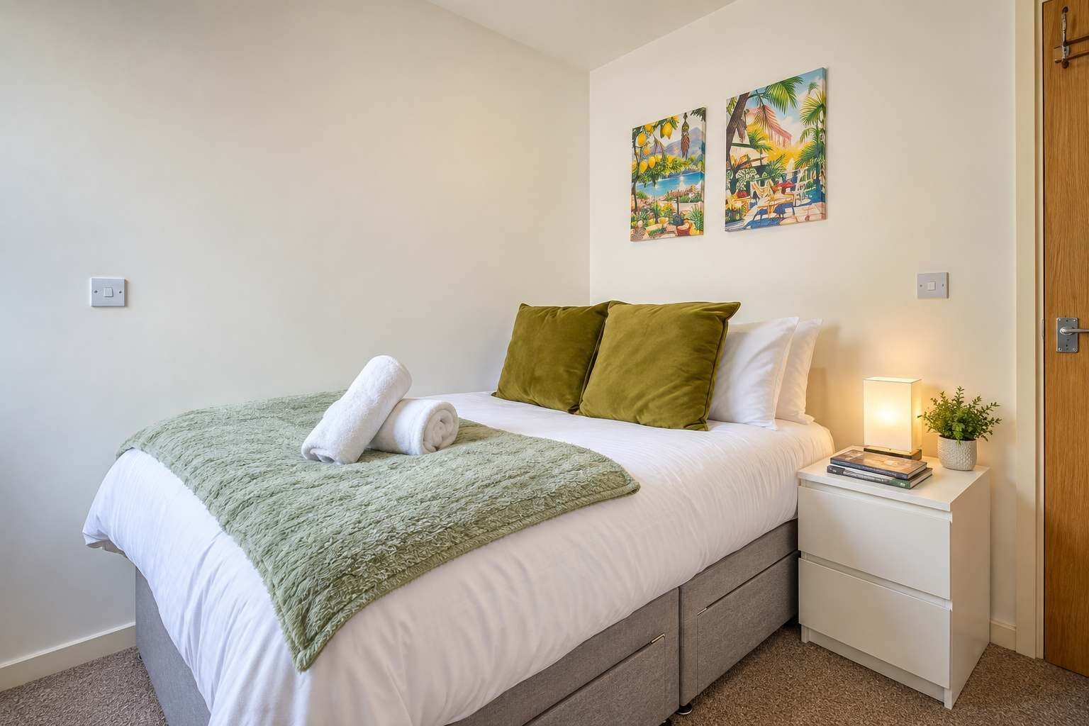 1 bedroom, desk, iron/ironing board, travel cot