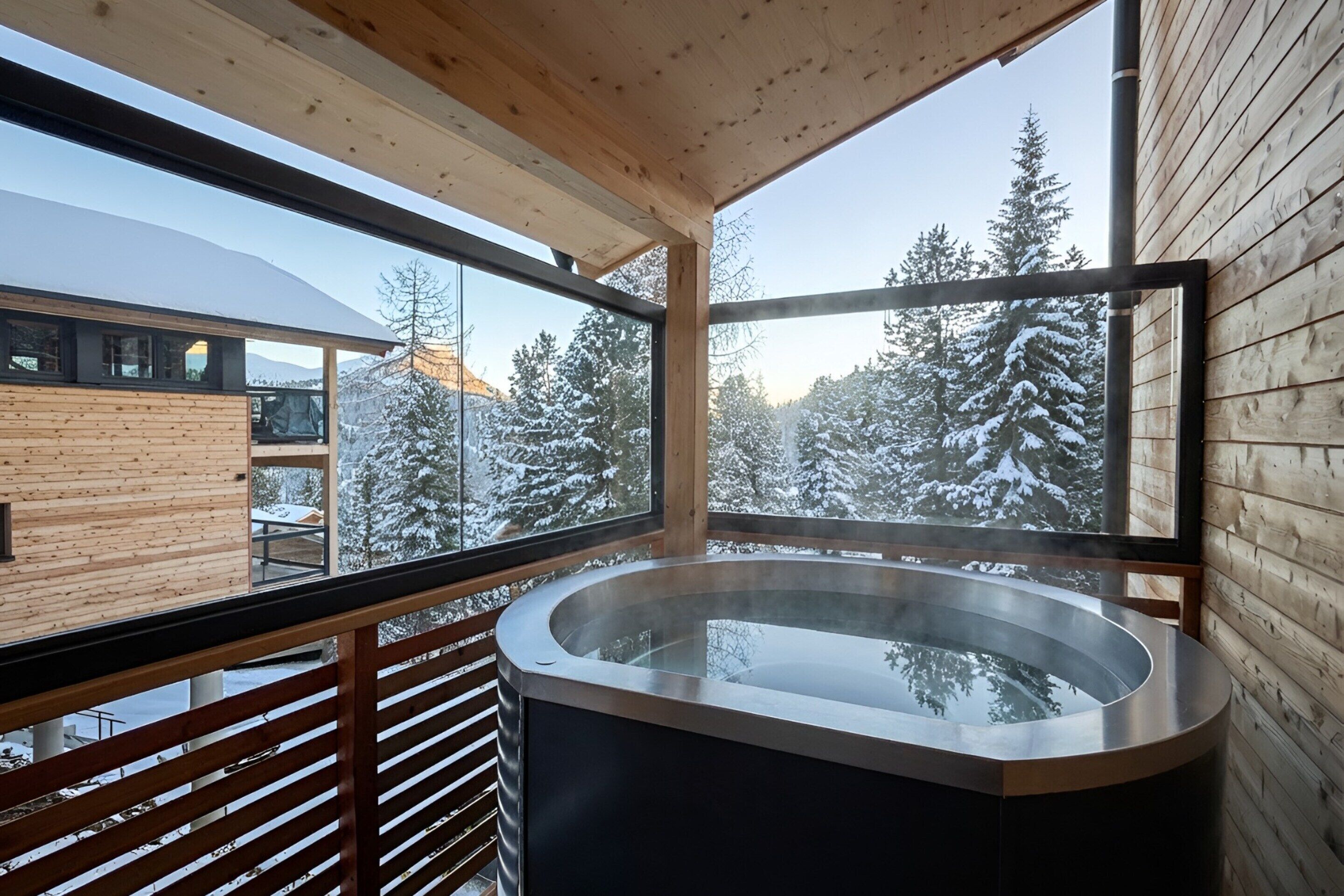 Chalet | Bañera de hidromasaje cubierta