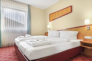 1 bedroom, iron/ironing board, WiFi, bed sheets - XZLLENZ light TV Parking Elevator DZ Breakfast (Oberasbach)