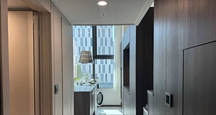 Brand New Luxury Apartment, Euljiro-5ga
1-bedroom in Seoul