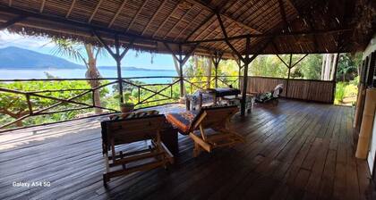 Ravinala l'arbre du voyageur eco-lodge house