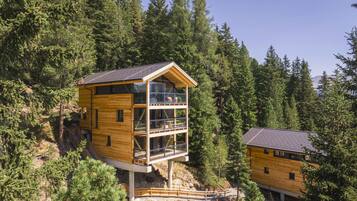 Chalet | Exterior