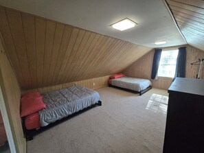 3 Schlafzimmer, Bügeleisen/Bügelbrett, kostenloses WLAN, Bettwäsche