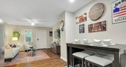 Hillside Home on the KY Bourbon Trail Sleeps 6