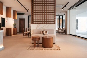 Lobby - Majestic 2-Bed Ocean Front Penthouse by Bocobay (Willemstad)