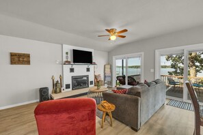 Living area - Onapa Oasis (Checotah)