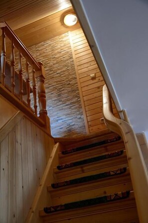 Familien-Dreibettzimmer, Bergblick | Innenbereich