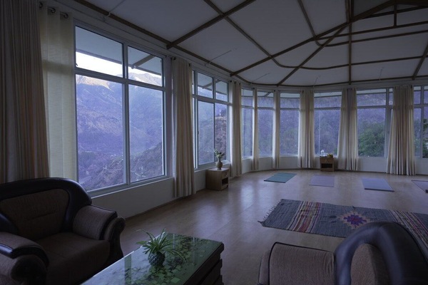 Family Suite, 2 Bedrooms, Hill View | Interior