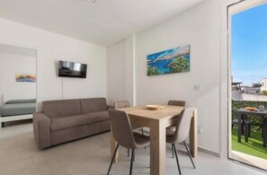 Dining - VACATION HOME SEA BREEZE (Casalabate)