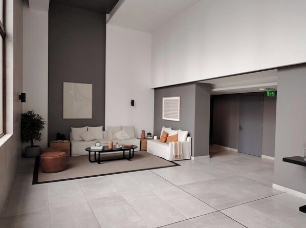 Living area - Playa Brava apartment, ocean view. (1 block from the beach) (Iquique)