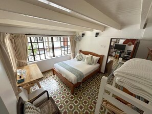 Deluxe Double Room, Courtyard View