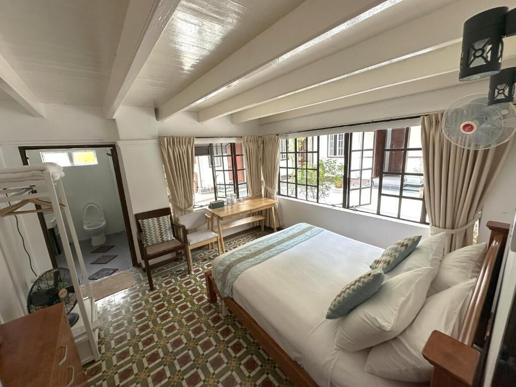 Deluxe Double Room, Courtyard View