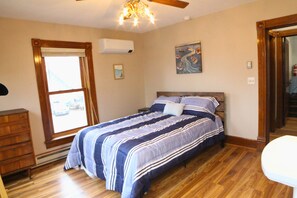 4 bedrooms, free WiFi, bed sheets