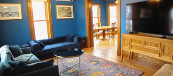 4BR Pepin Home for 10!  1 Block from Lake Pepin & Dog‑Friendly