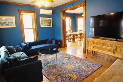 4BR Pepin Home for 10!  1 Block from Lake Pepin & Dog‑Friendly