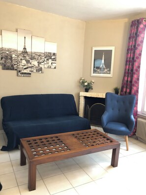 Interior - Luxury apartment line 14 IGR Paul Brousse Paris (Villejuif)