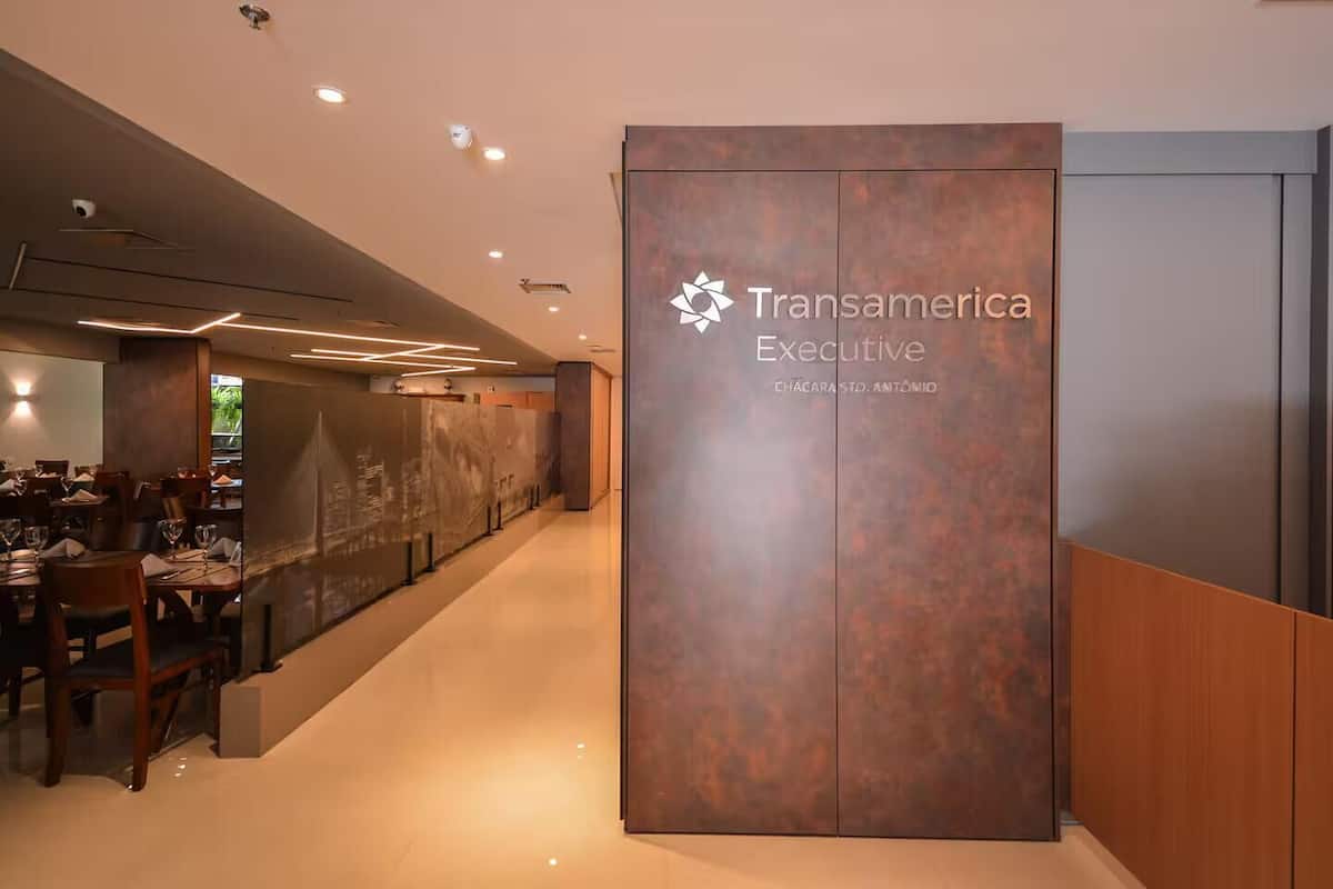 Studiosviitti, 1 keskisuuri parisänky ja vuodesohva | Ruokailu