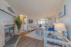 TV - JL #R-10 | The Regency Condominium | Oceanfront | Community Pool (Kill Devil Hills)