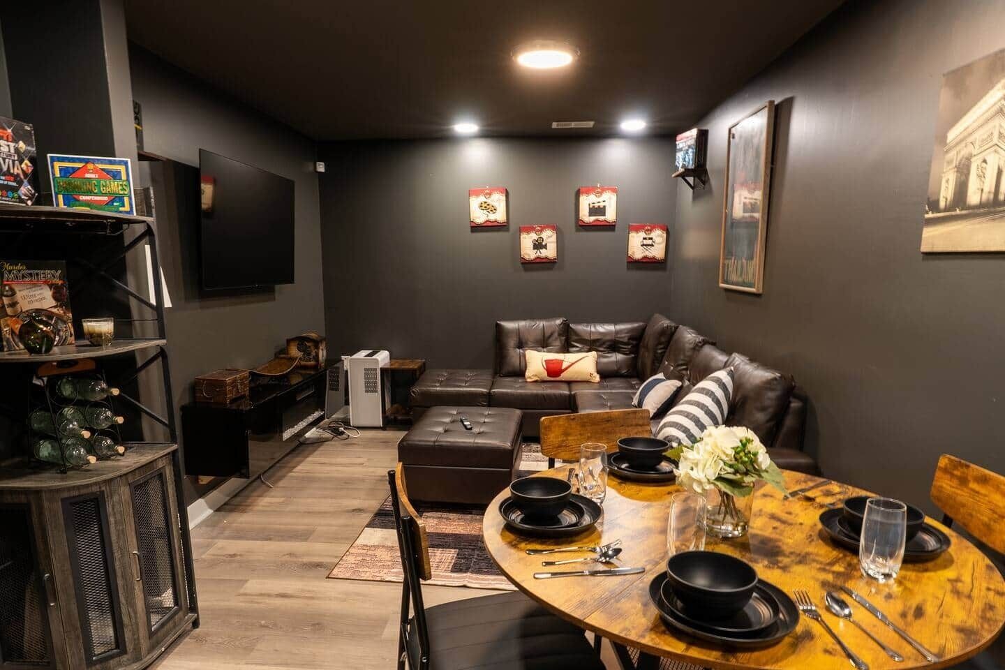 Restaurantes. Stylish 4BR Haven Near AUC and Downtown ATL