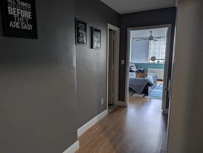 2 bedrooms, iron/ironing board, WiFi, bed sheets - Perfect DTWN 2BR Condo with King bed (Atlanta)