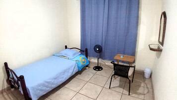 Rom – basic, 1 enkeltseng, tilpasset bevegelseshemmede, terrasse