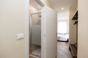 1 bedroom, iron/ironing board, free WiFi, bed sheets - Scaligero Rooms Ida - Tosca - Rigoletto (Verona)