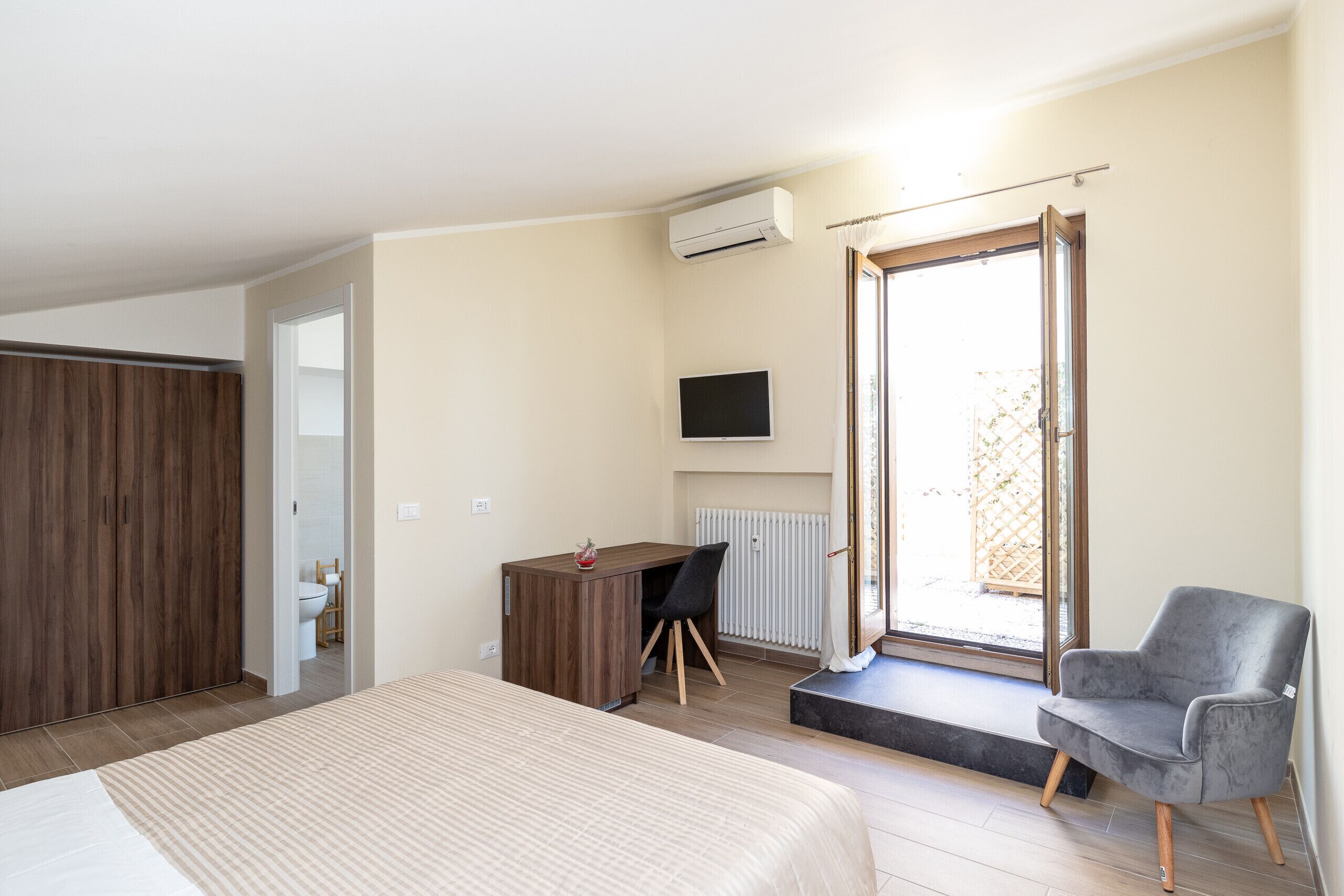 1 Schlafzimmer, Bügeleisen/Bügelbrett, kostenloses WLAN, Bettwäsche