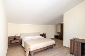 1 quarto, ferros/tábuas de passar roupa, Wi-Fi de cortesia