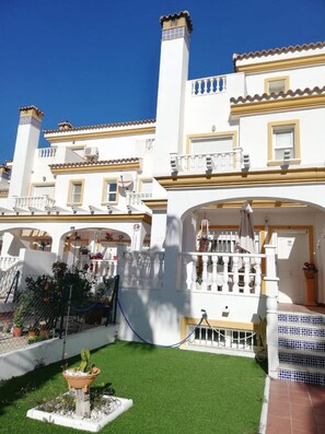Ngoại thất
