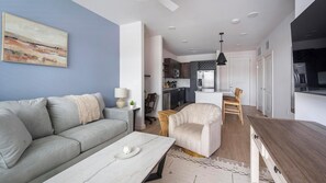 Smart TV - Landing | Stylish 1BD, Yoga Studio, Gym (Little Rock)