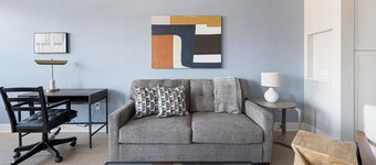 Landing | Chic 1BD, Gym, Courtyard